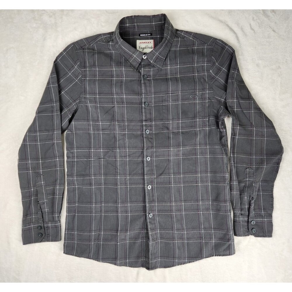 Oakley Men's Button Up Shirt Long Sleeve Plaid Forged Goods Medium Regular Fit